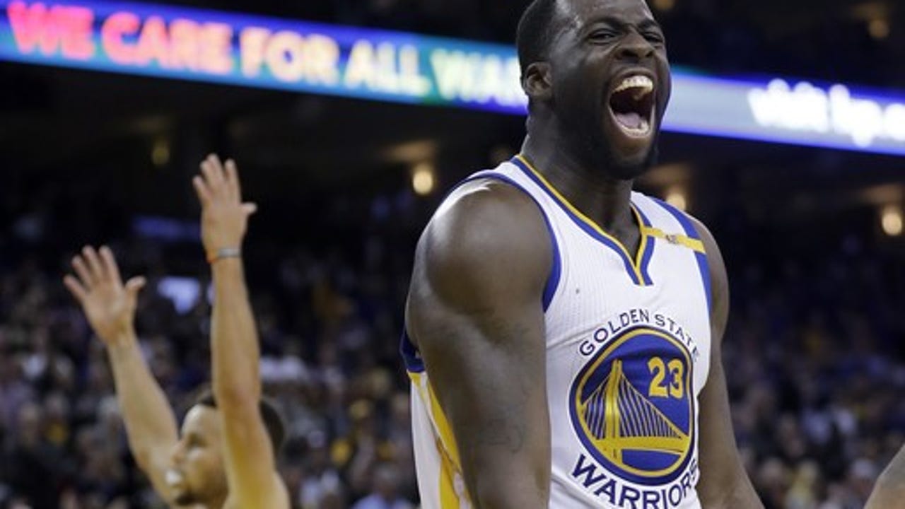 Kevin Durant leads Warriors past scrappy Hawks, 105-100